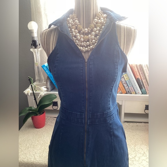 NEWT Women's Denim Jumpsuit size M - Picture 6 of 16